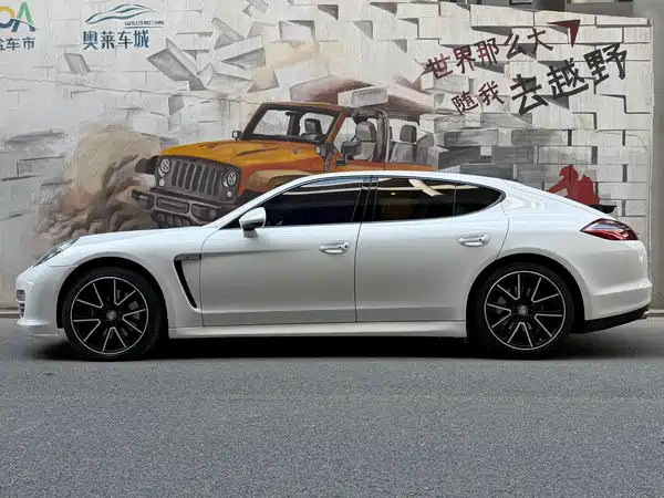 Porsche Panamera 2010