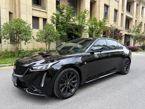 Cadillac CT5 2023