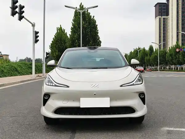 IM Motors LS6 2025