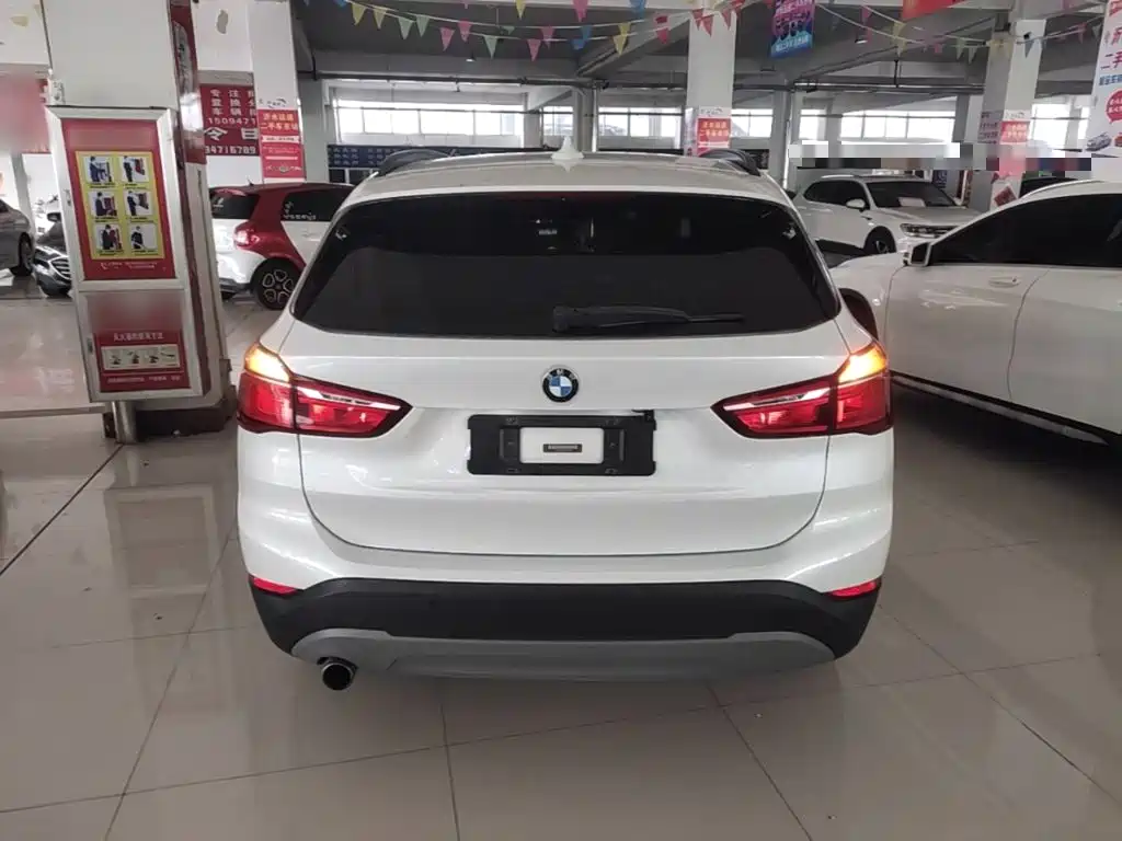 BMW X1 2018 — фото 6