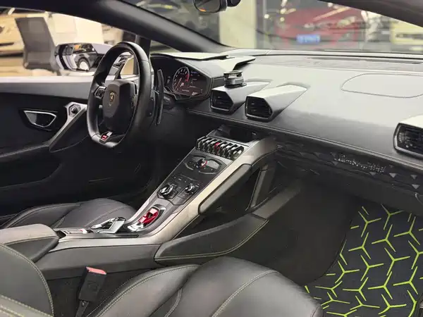 Lamborghini Huracan 2017