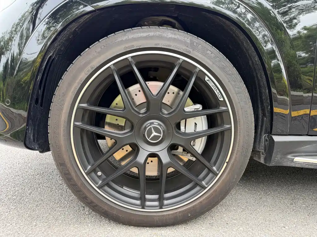Mercedes-Benz GLE Coupe AMG 2025 — фото 14