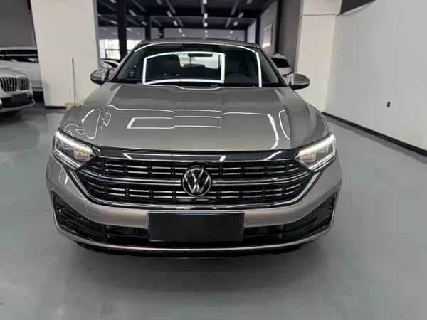 Volkswagen Sagitar 2023