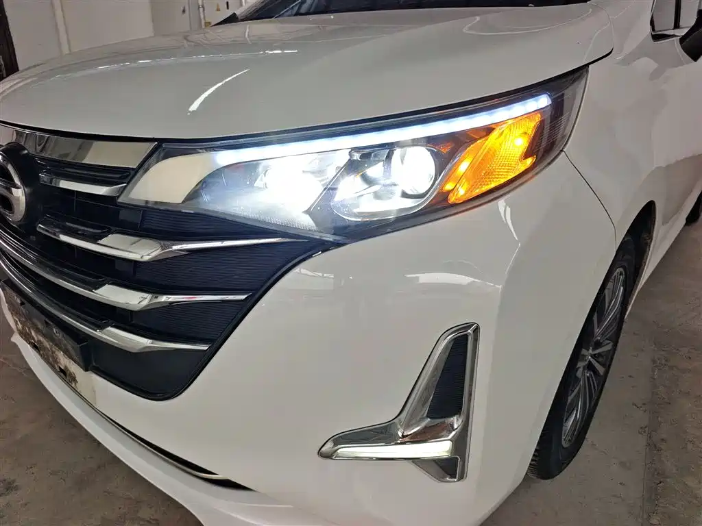 GAC Motor Trumpchi M6 2020 — фото 18