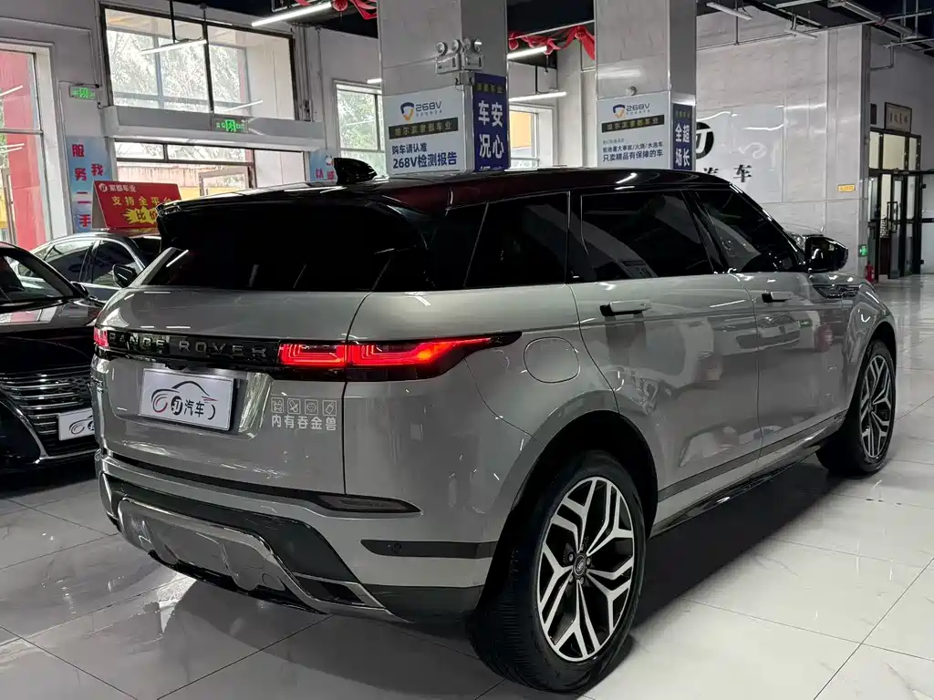 Land Rover Evoque 2022 — фото 4