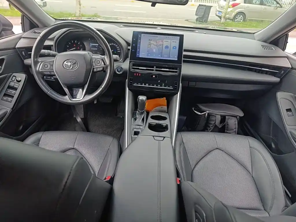 Toyota Avalon 2023 — фото 10
