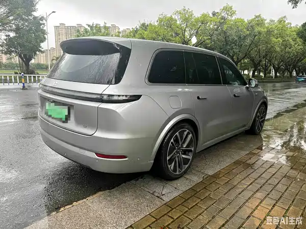 Li Auto L9 2024