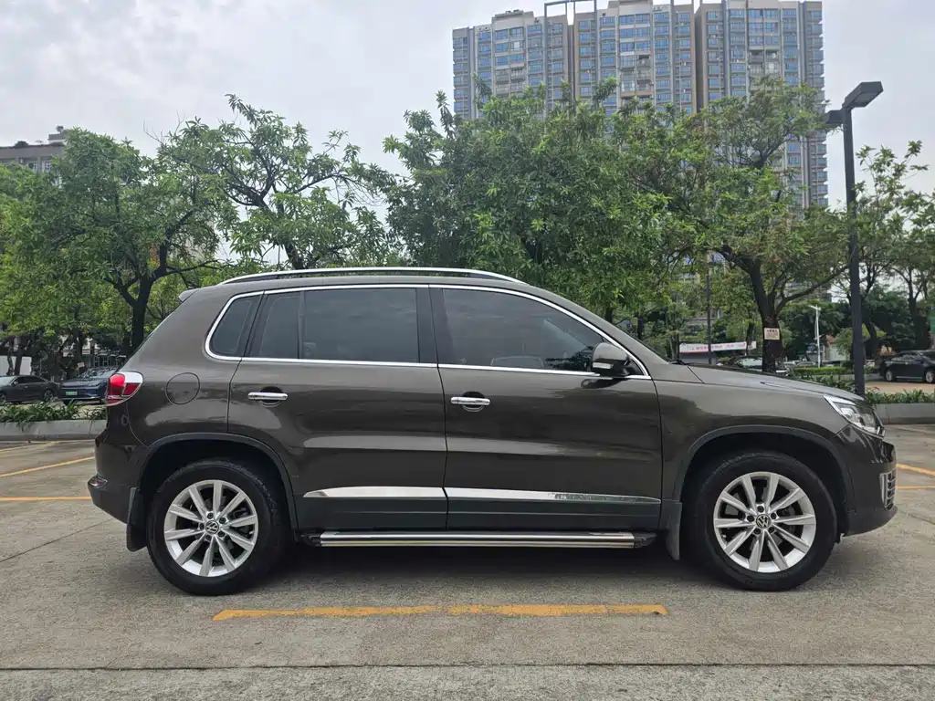 Volkswagen Tiguan 2017 — фото 16