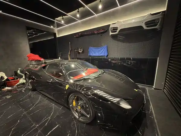 Ferrari 458 2016