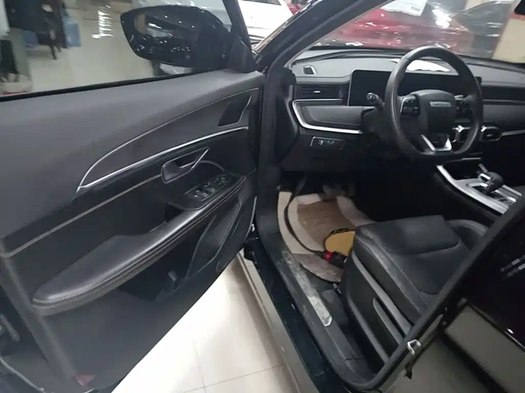 Jetour X70 PLUS 2023 — фото 16