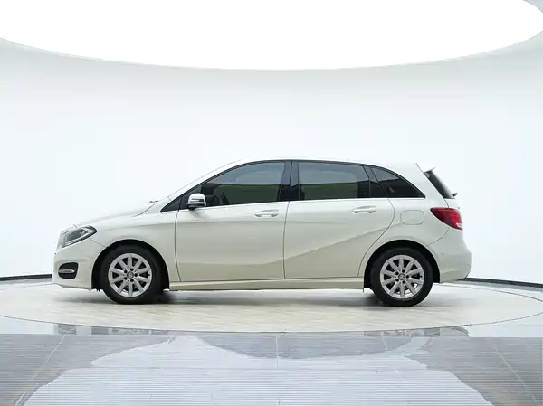 Mercedes-Benz B-Class 2016