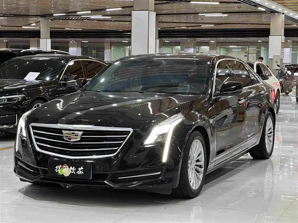 Cadillac CT6 2018 — фото 1