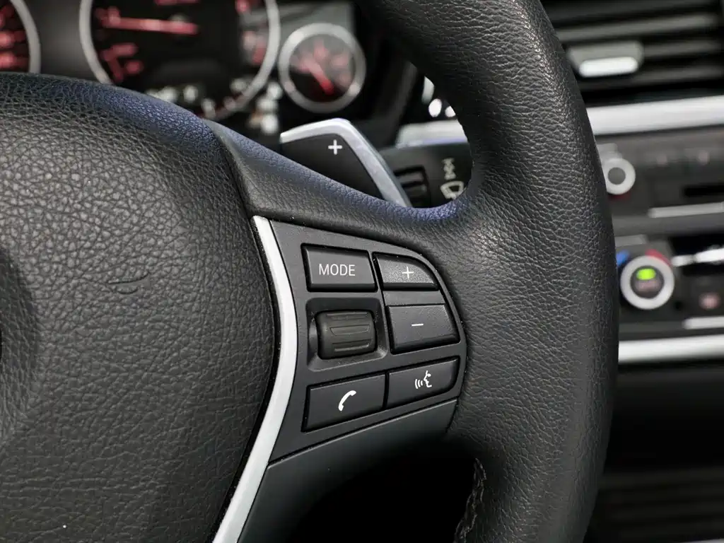 BMW 3 Series GT 2016 — фото 22