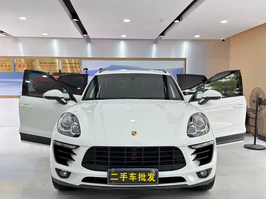 Porsche Macan 2014 — фото 16