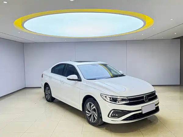 Volkswagen Bora 2023