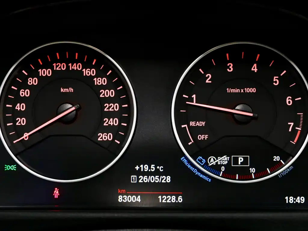 BMW 3 Series GT 2016 — фото 13