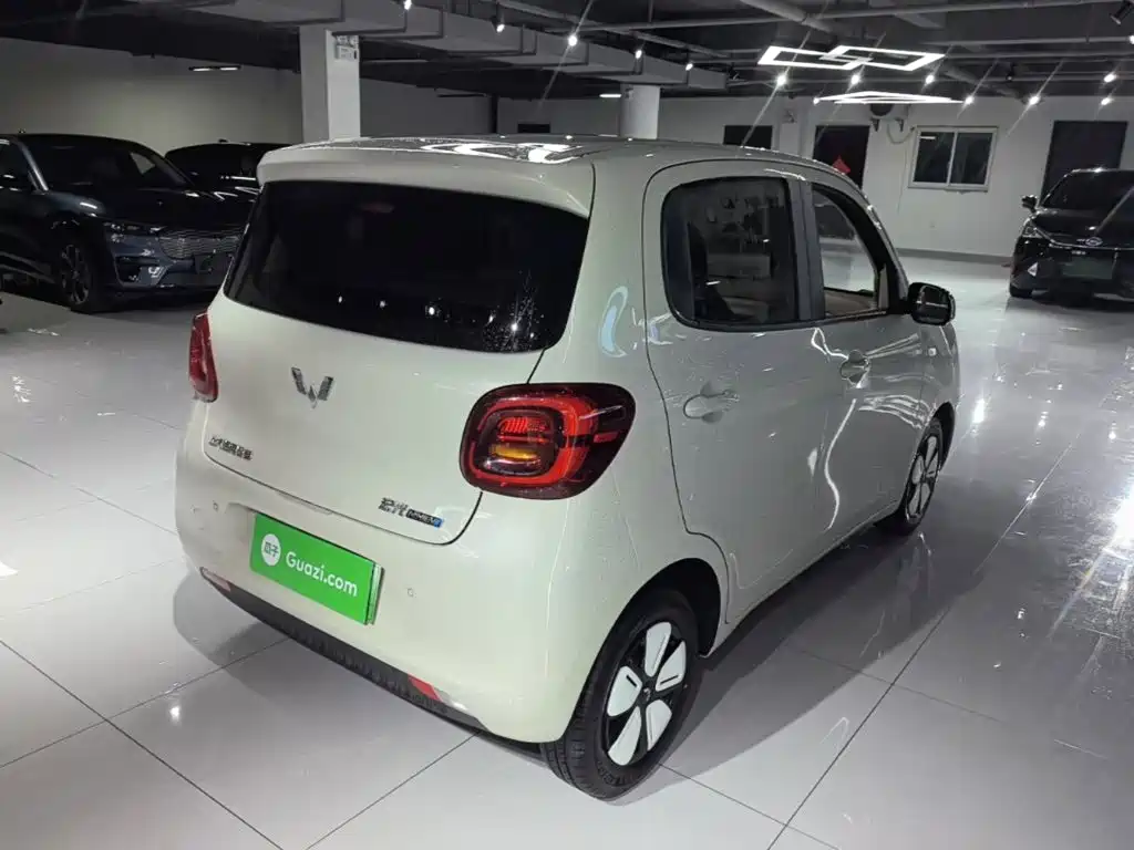 Wuling Hongguang MINIEV 2025