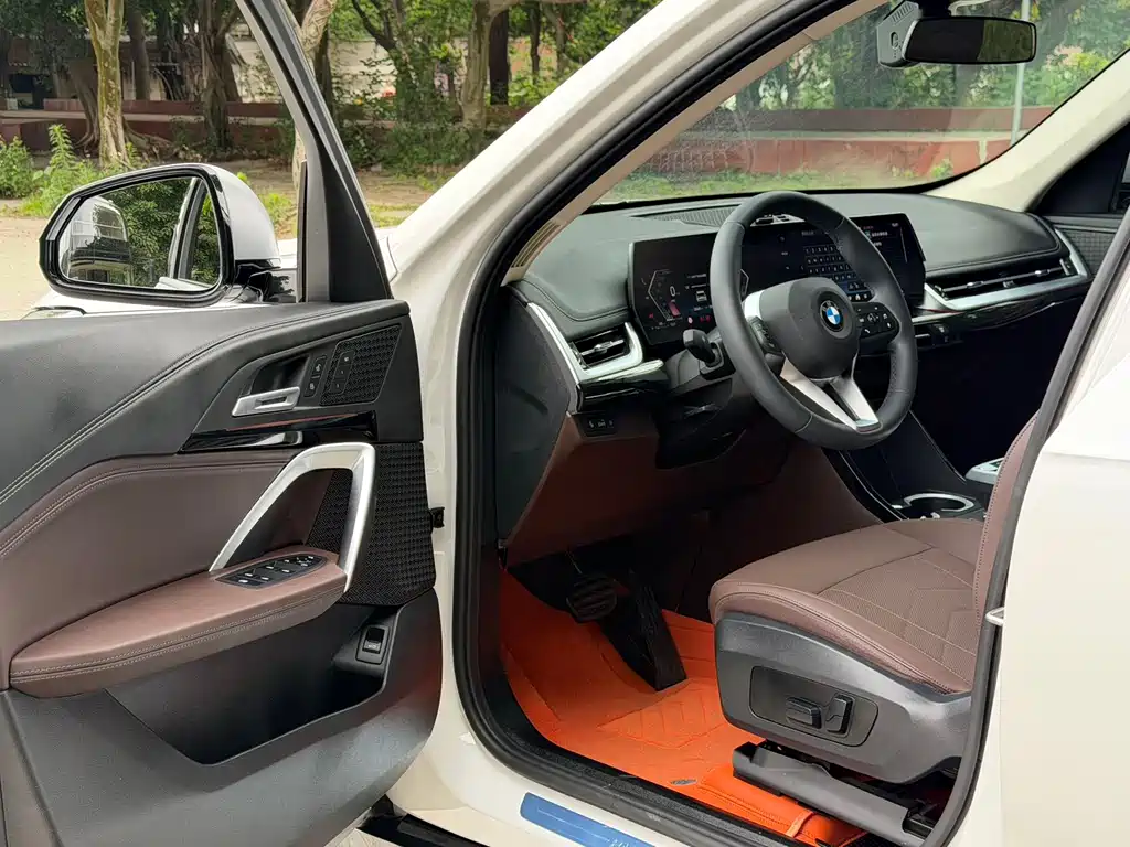 BMW X1 2023 — фото 15