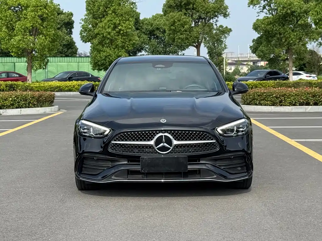 Mercedes-Benz C-Class 2023 — фото 2
