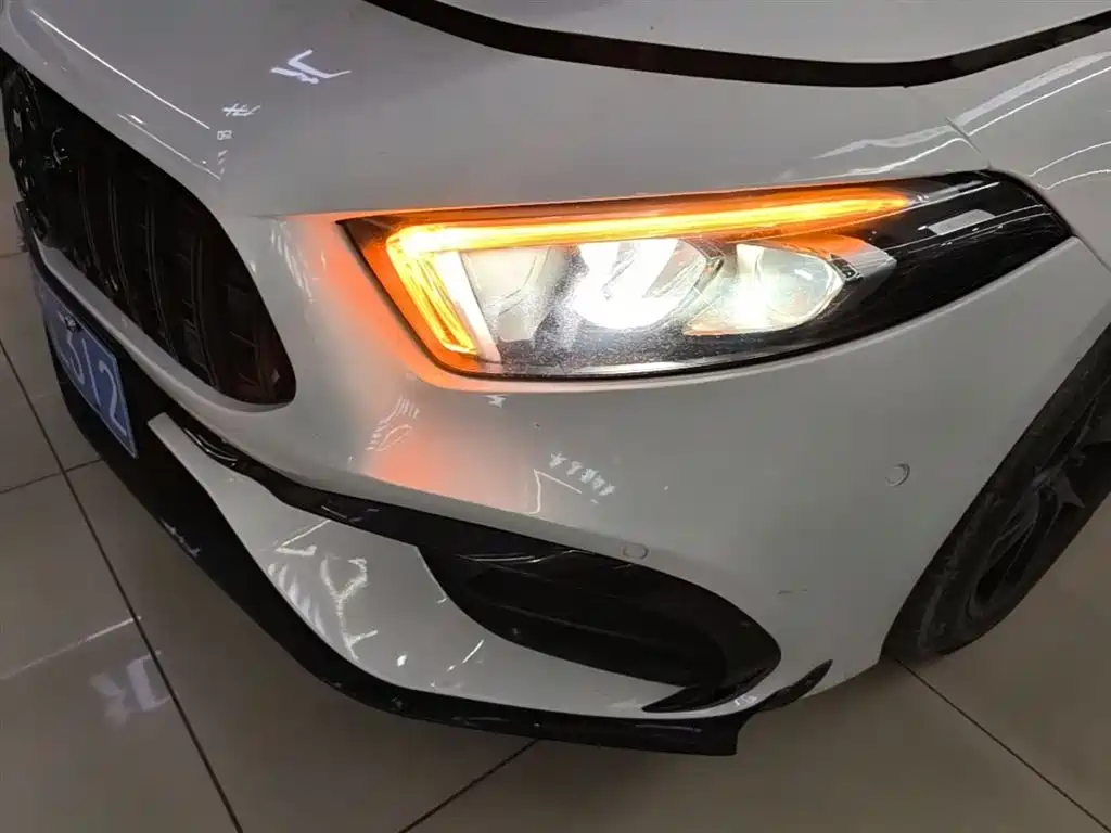 Mercedes-Benz A-Class 2023 — фото 24