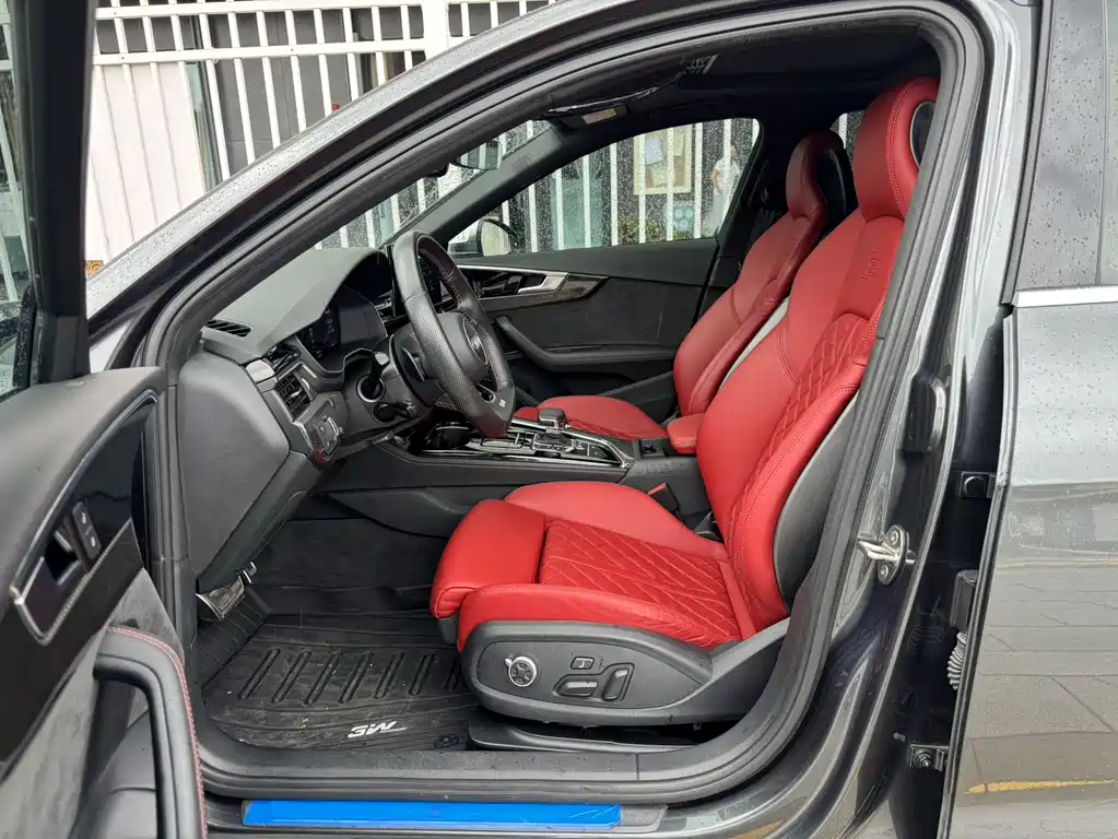 Audi S4 2021
