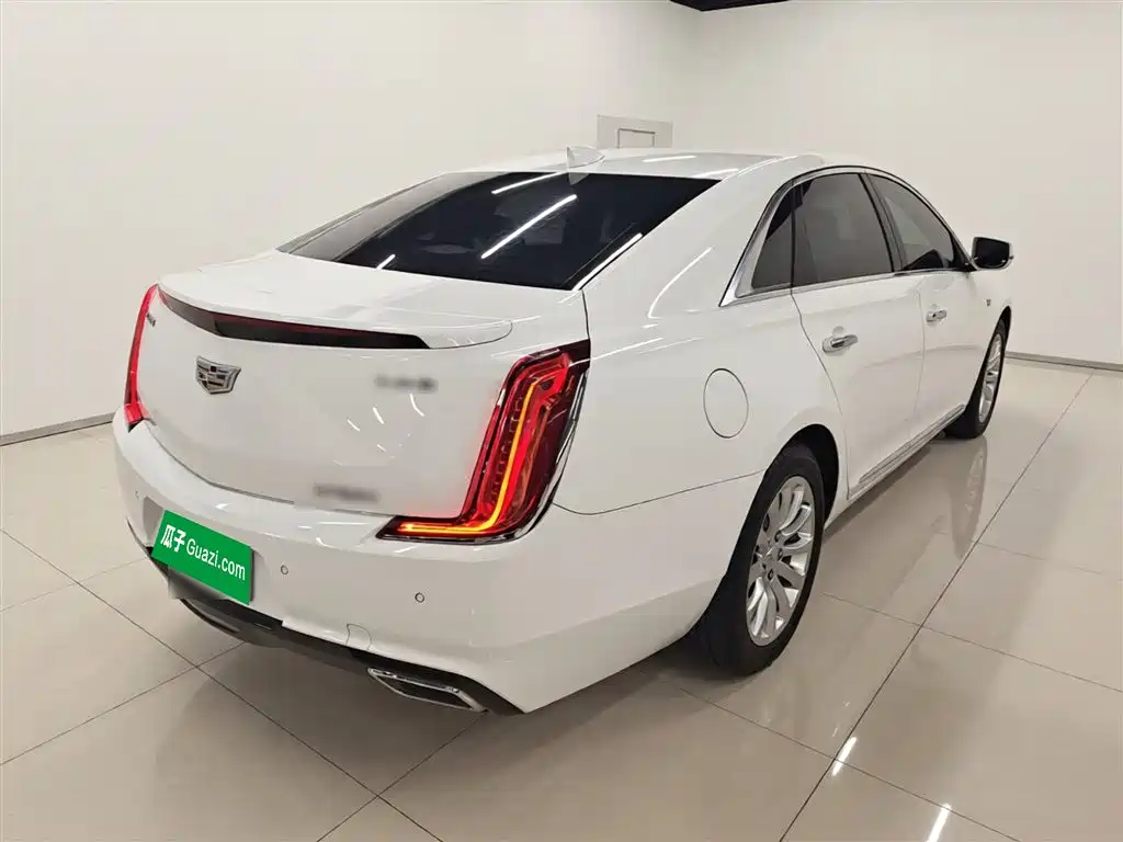 Cadillac XTS 2019 — фото 7