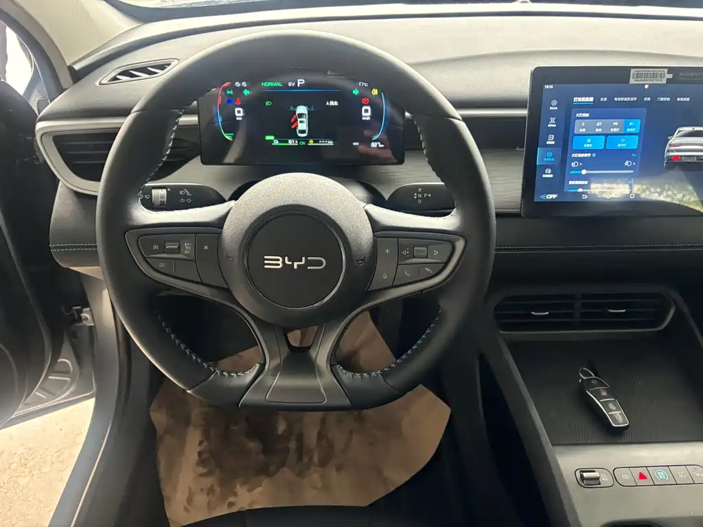 BYD Seal 05 DM-i 2025 — фото 7