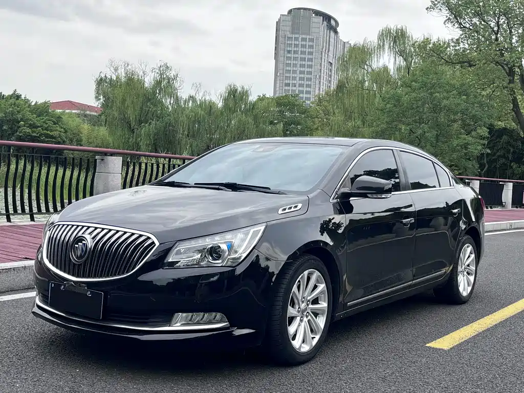 Buick LaCrosse 2013