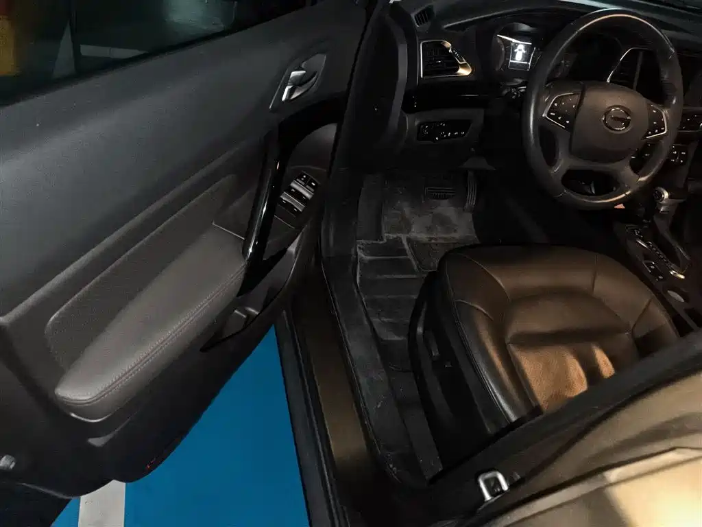 GAC Motor Trumpchi GS4 2018 — фото 14