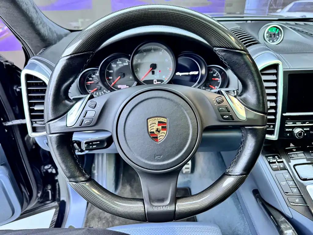 Porsche Cayenne 2013 — фото 4