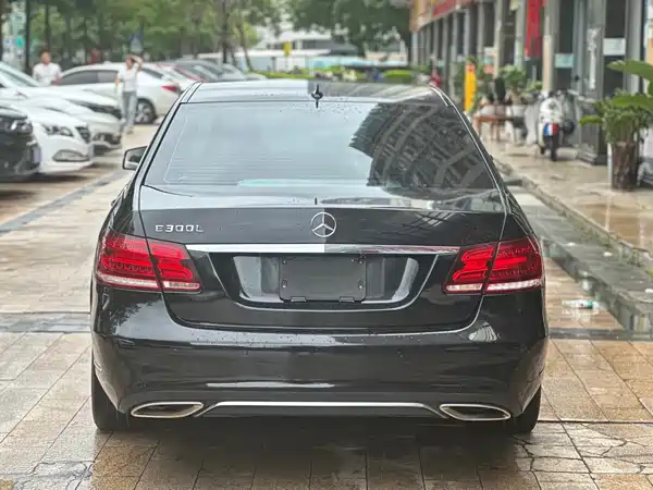 Mercedes-Benz E-Class 2014