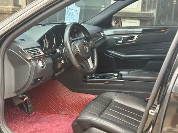 Mercedes-Benz E-Class 2014
