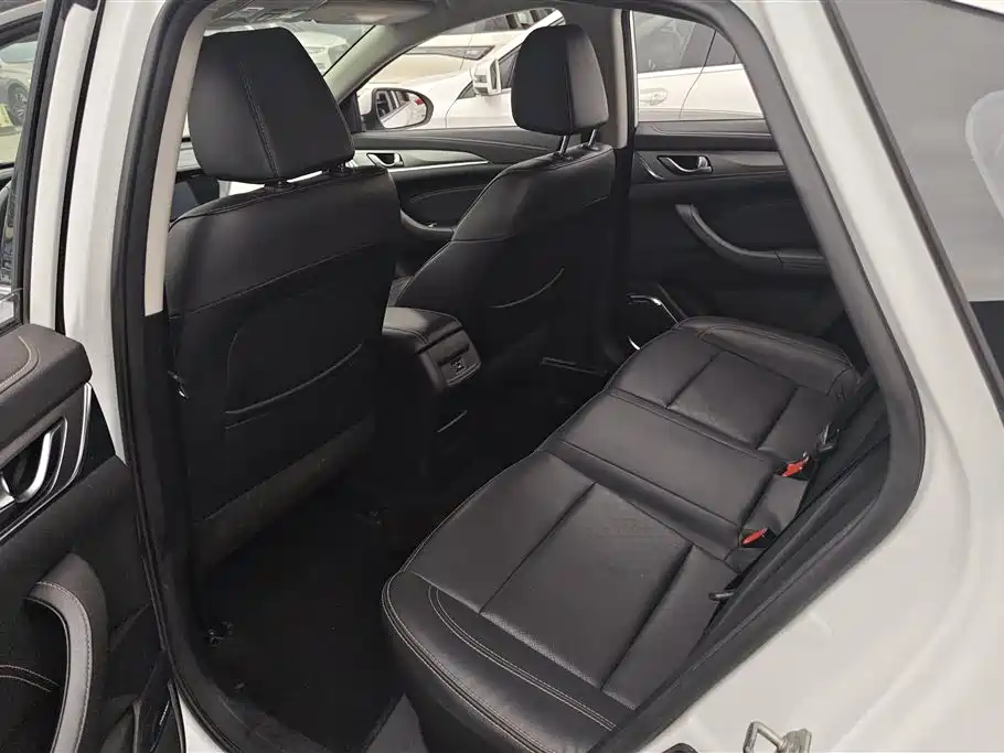 Changan Eado 2019 — фото 11