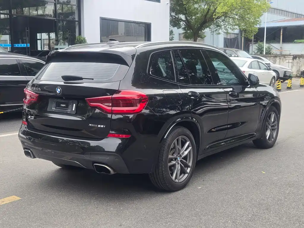 BMW X3 2019 — фото 8