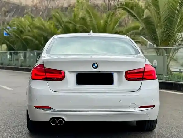 BMW 3 Series 2017