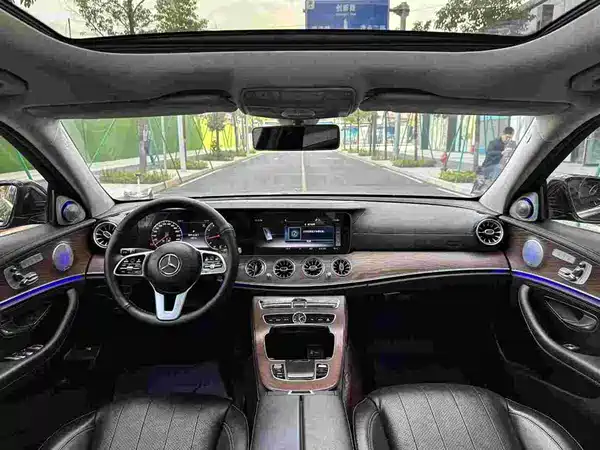 Mercedes-Benz E-Class 2019
