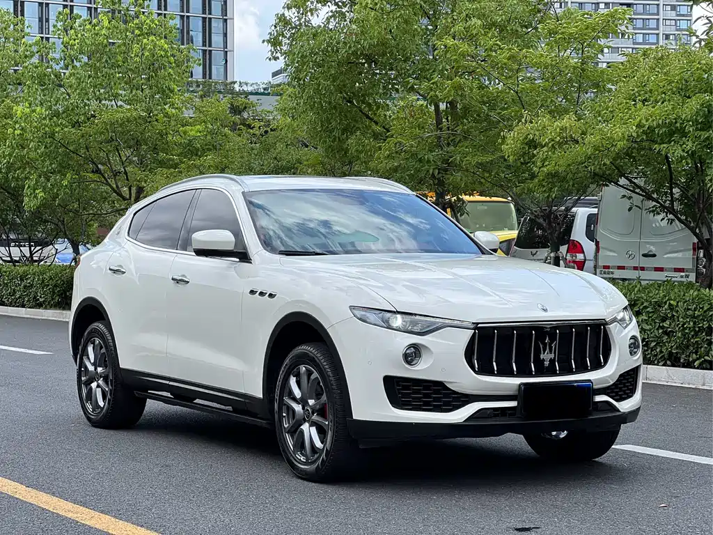 Maserati Levante 2021 — фото 3
