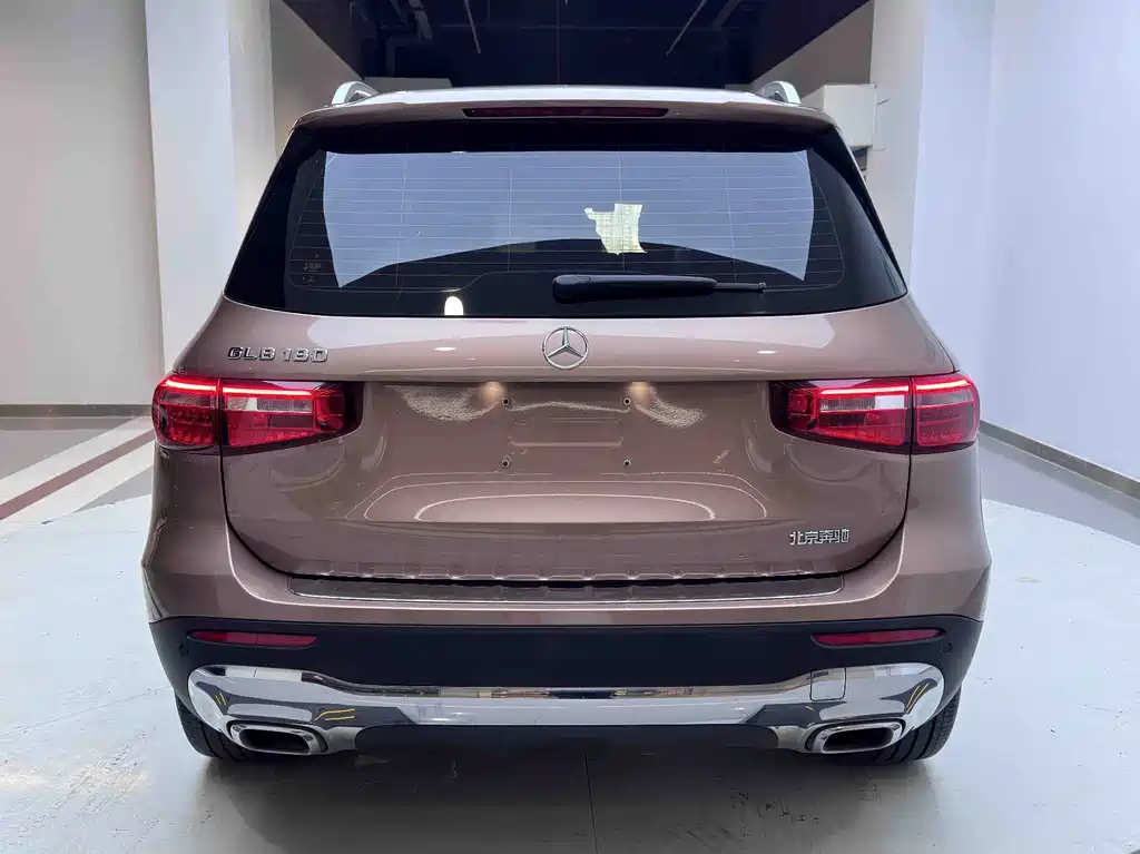 Mercedes-Benz GLB 2021