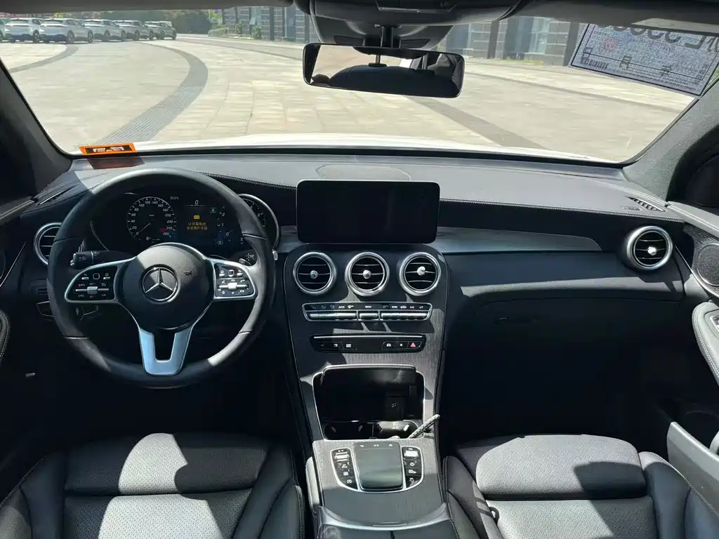 Mercedes-Benz GLC Coupe 2021 — фото 11
