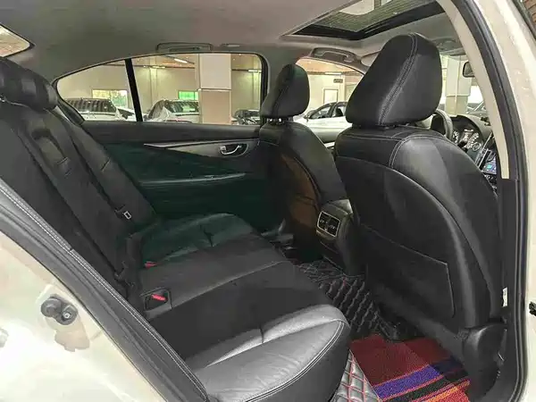 Infiniti Q50L 2020