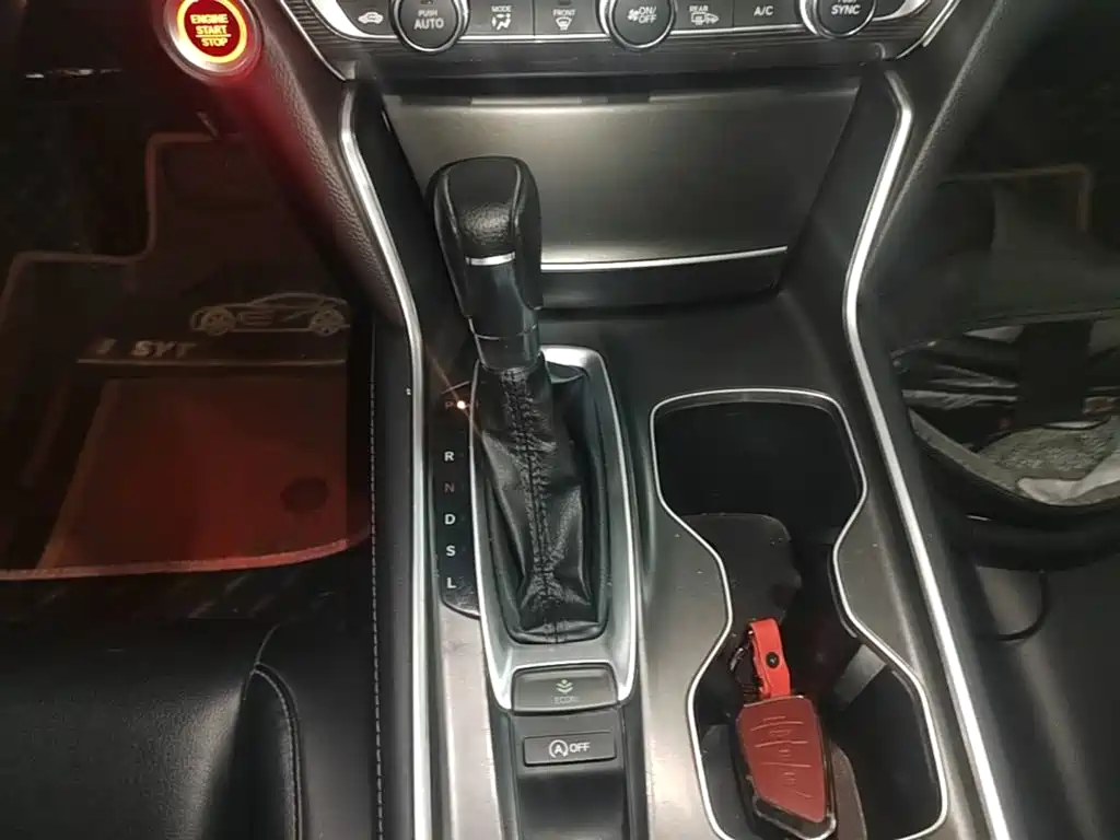 Honda Accord 2021 — фото 14