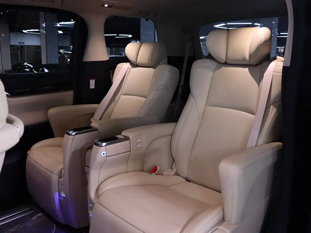 Toyota Alphard 2017