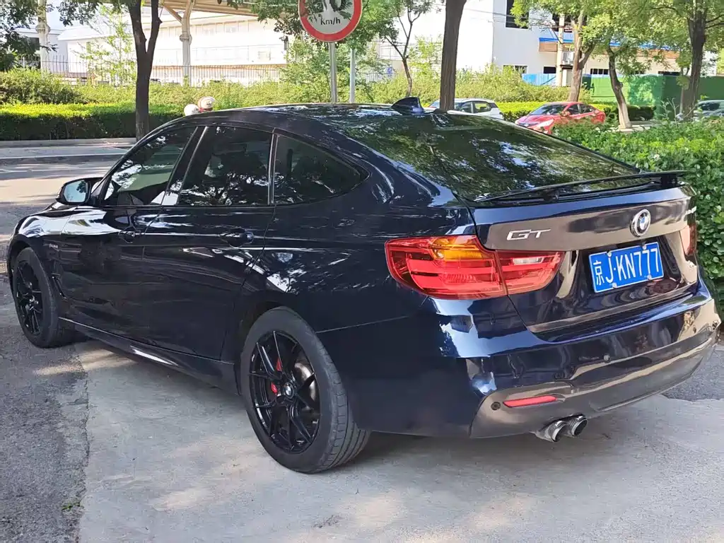 BMW 3 Series GT 2016 — фото 13