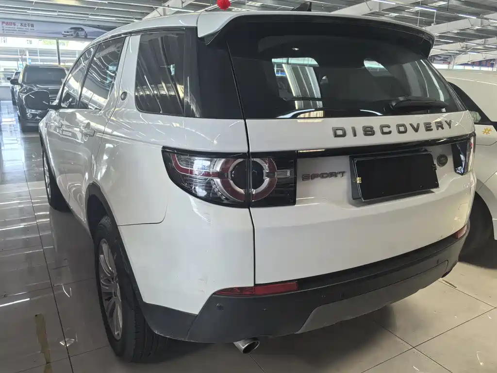 Land Rover Discovery Sport 2018 — фото 10