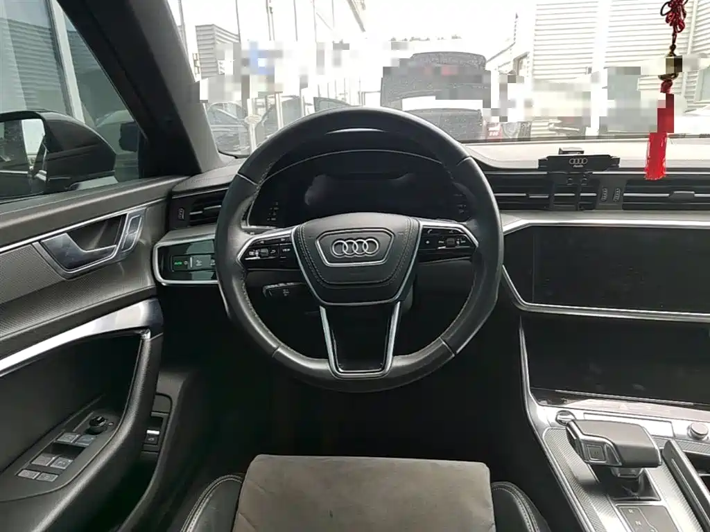 Audi A6L 2023 — фото 17