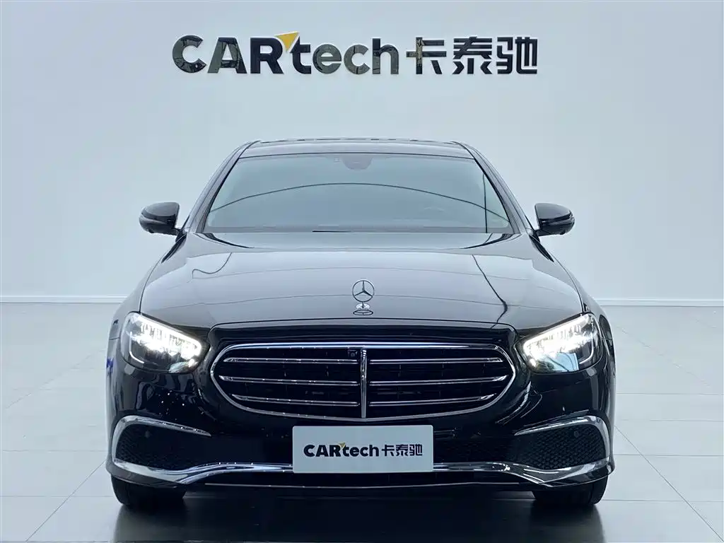 Mercedes-Benz E-Class 2023 — фото 2
