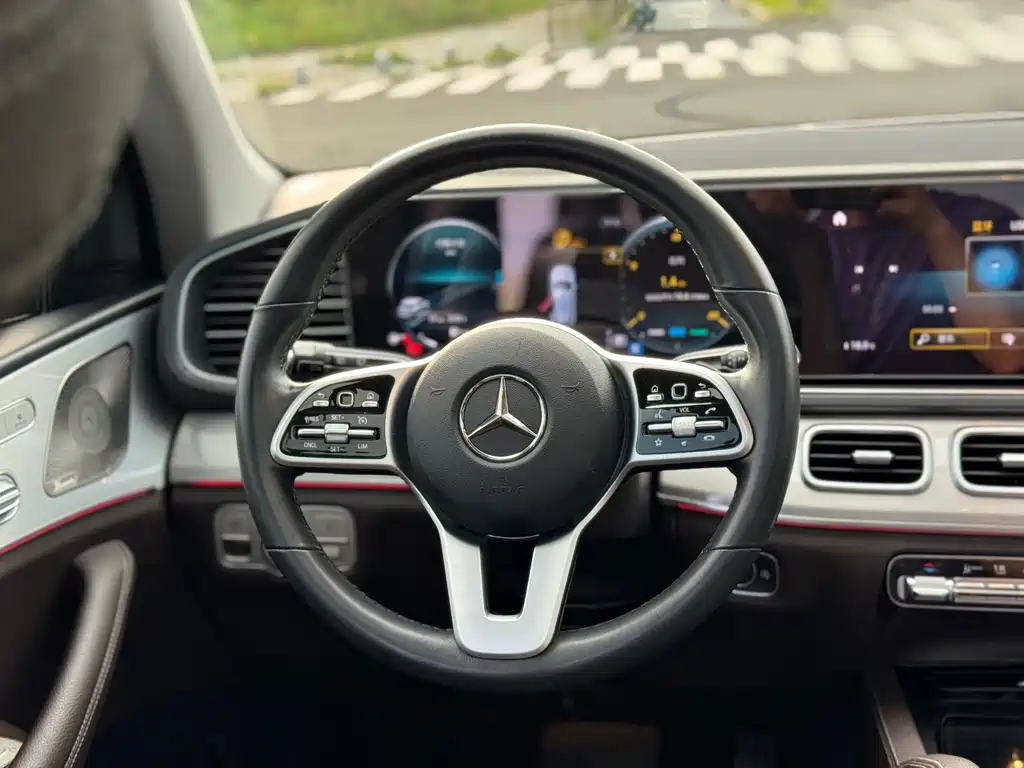 Mercedes-Benz GLE 2021 — фото 8
