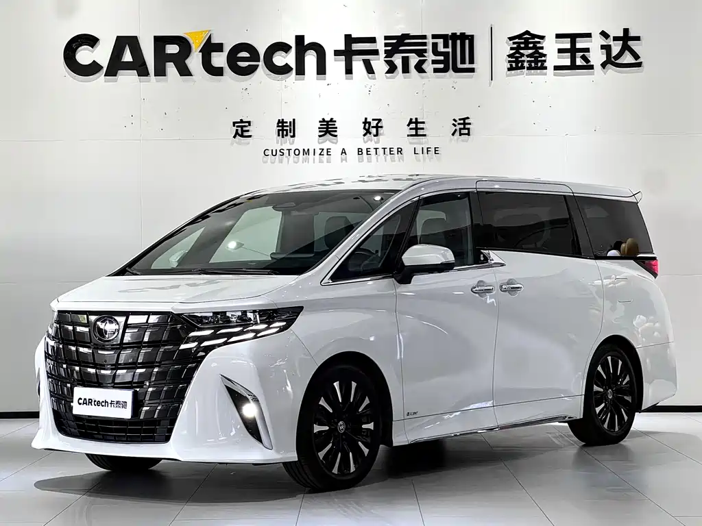 Toyota Alphard 2024 — фото 1