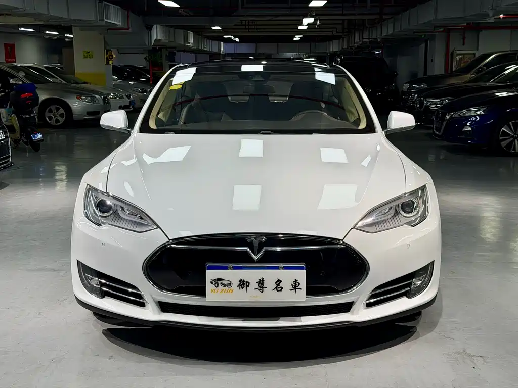 Tesla Model S 2016 — фото 2