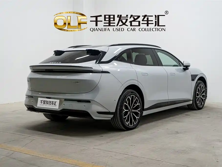 Zeekr 007 GT 2025